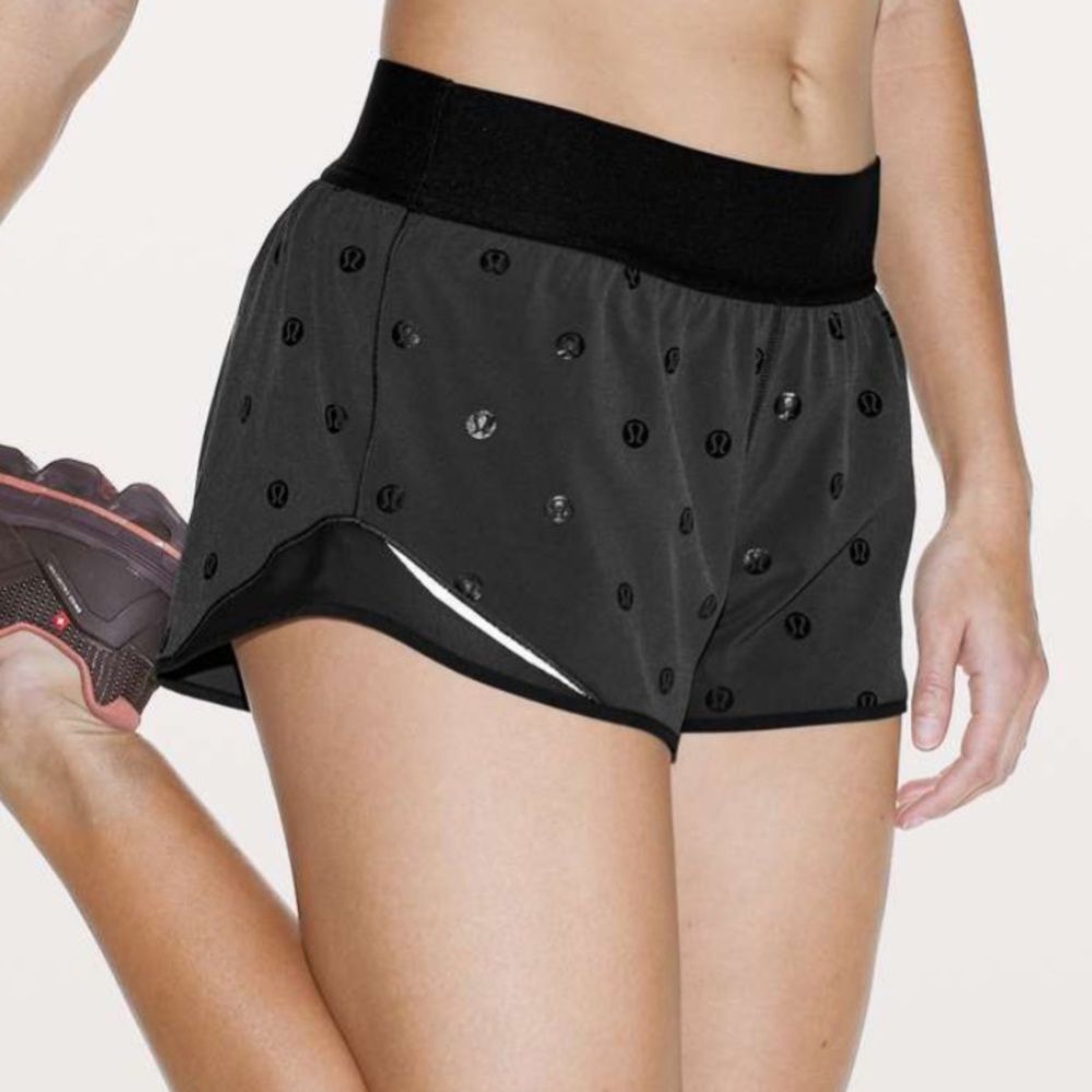 ululemon Hotty Hot Short *Special Edition 2.5"